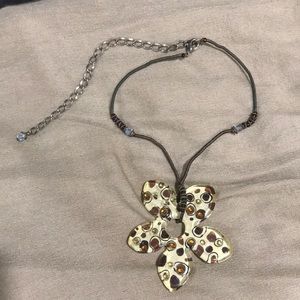 Flower necklace